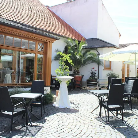 Winzerhotel Kinges-kessel Hotell Morstadt